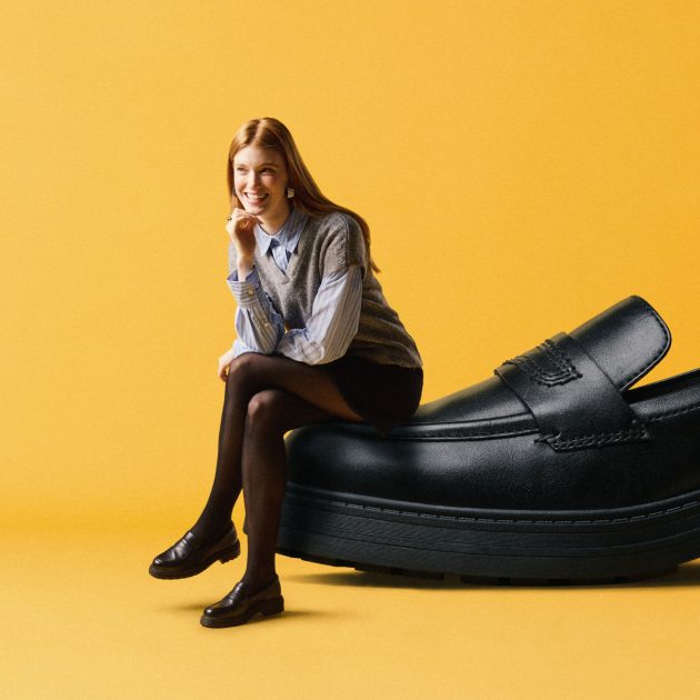 W Orinoco 3 Edge Black Leather 26183172 LIFESTYLE PP 3000X3000 1